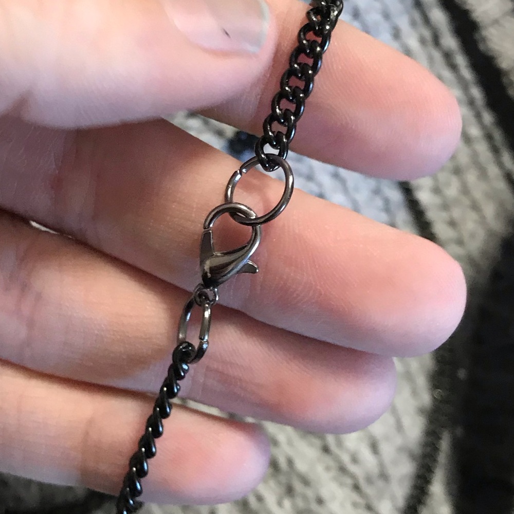 FREAK necklace - Picture 4 of 4